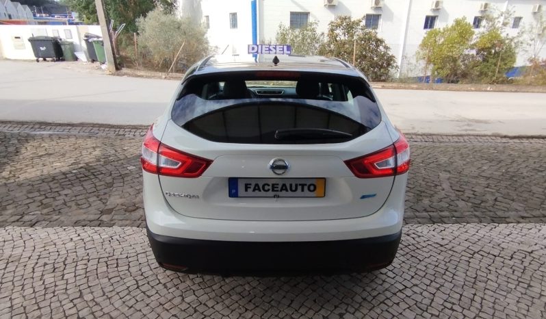 Nissan Qashqai completo