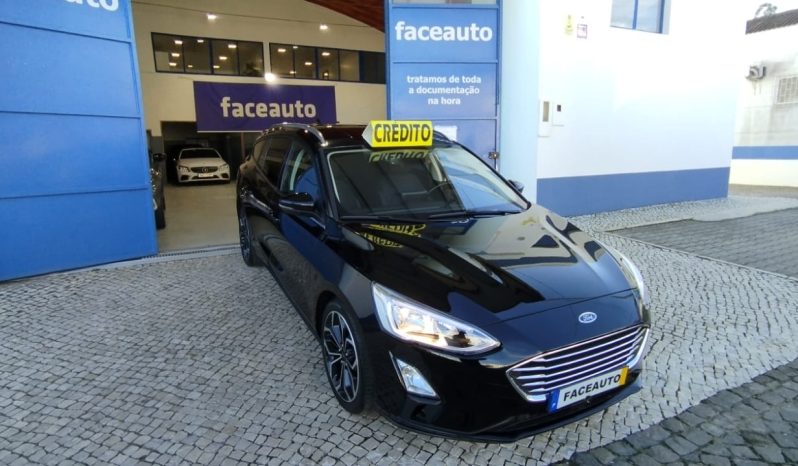 Ford Focus ST completo