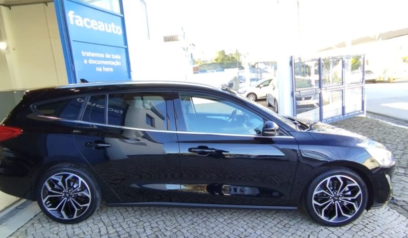 Ford Focus ST completo