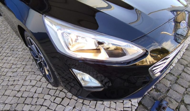 Ford Focus ST completo