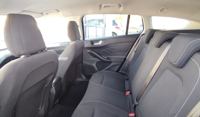 Ford Focus ST completo