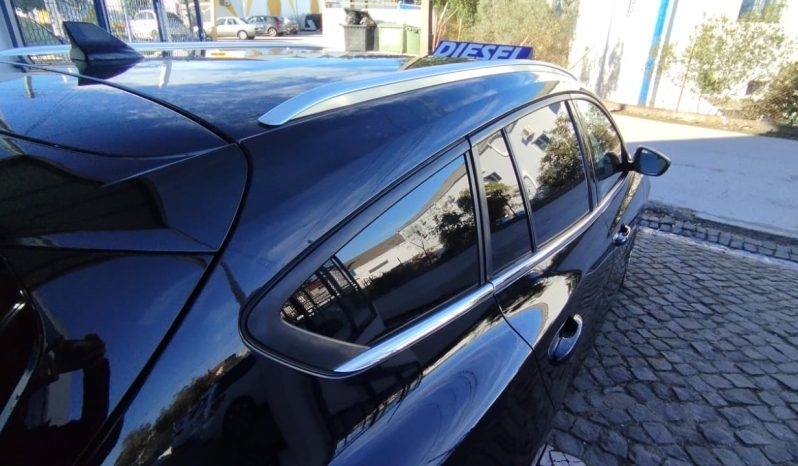 Ford Focus ST completo