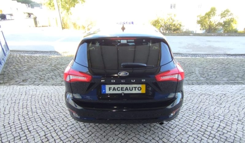 Ford Focus ST completo