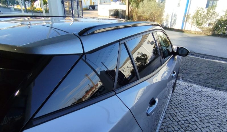 Peugeot e-2008 completo