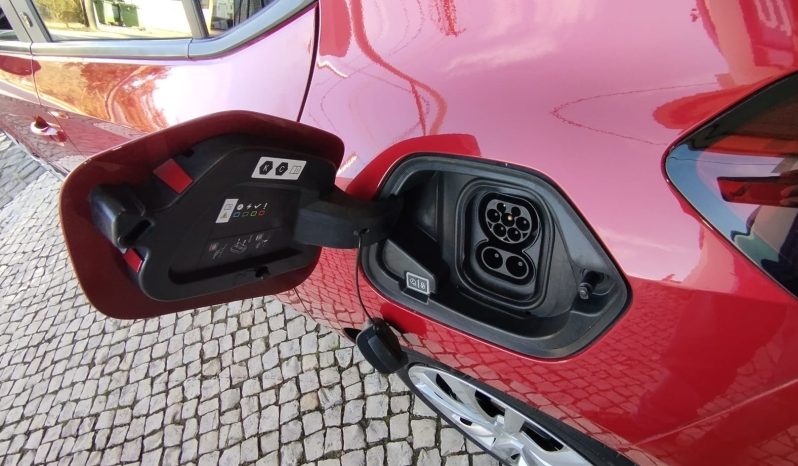 Opel E-Corsa completo