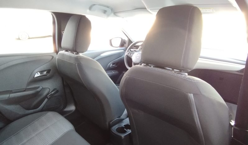 Opel E-Corsa completo