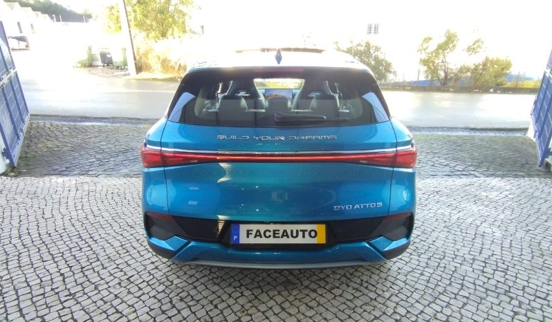 BYD ATTO 3 completo