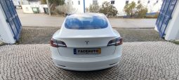 Tesla Model 3 completo
