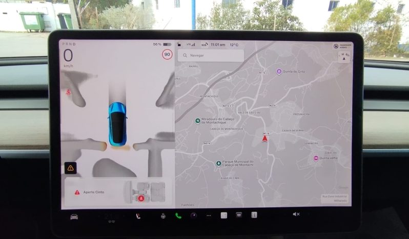 Tesla Model 3 completo