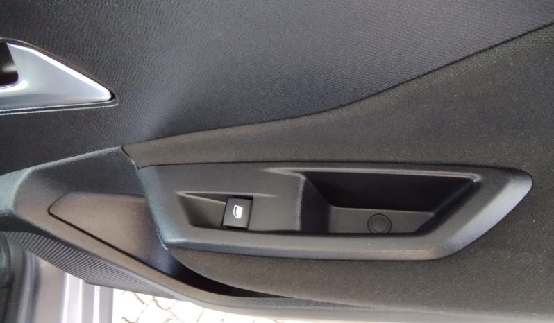 Peugeot 308 SW completo