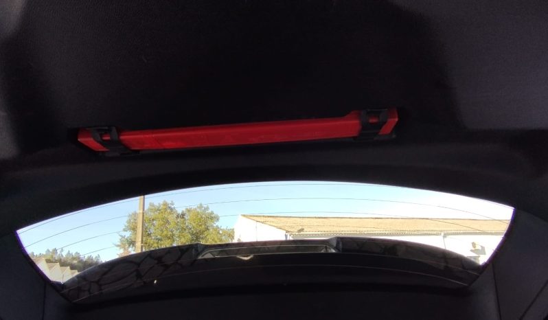 Peugeot 308 SW completo