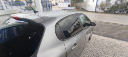 Peugeot 208 completo