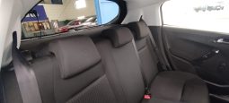Peugeot 208 completo