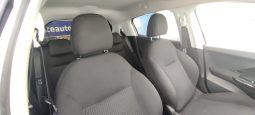 Peugeot 208 completo