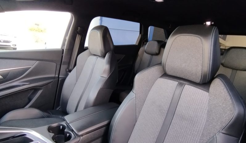 Peugeot 5008 completo