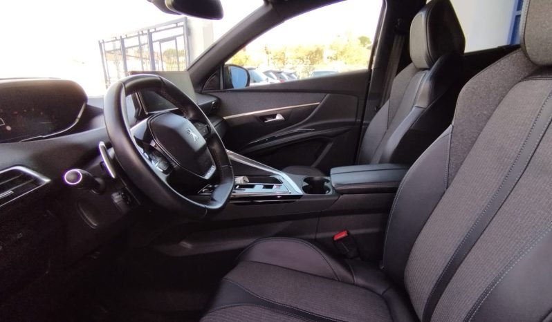 Peugeot 5008 completo