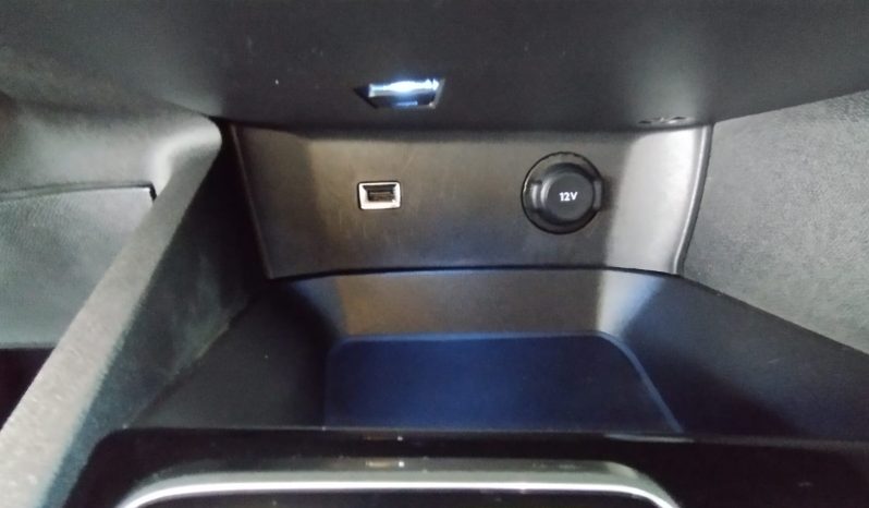 Peugeot 5008 completo