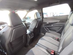 Peugeot 5008 completo