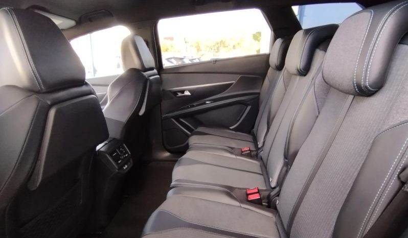 Peugeot 5008 completo