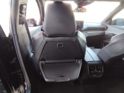 Peugeot 5008 completo