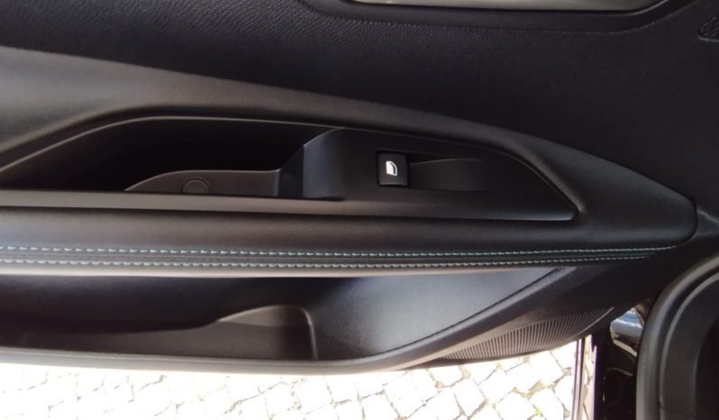 Peugeot 5008 completo