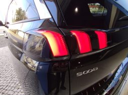 Peugeot 5008 completo