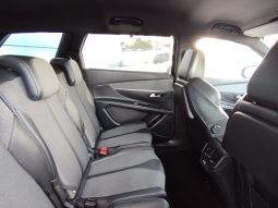 Peugeot 5008 completo