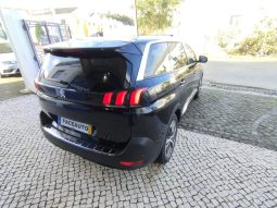 Peugeot 5008 completo
