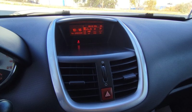 Peugeot 207 SW completo