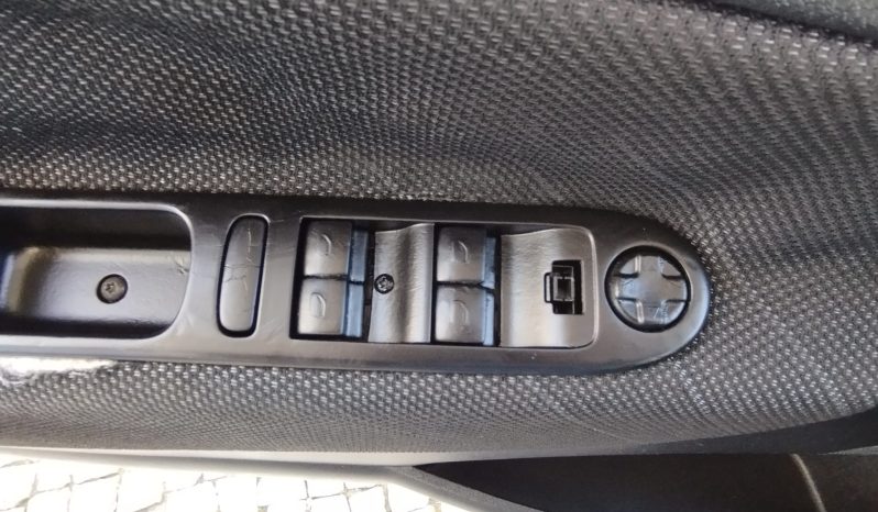 Peugeot 207 SW completo