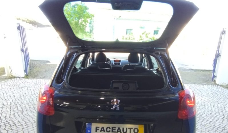 Peugeot 207 SW completo