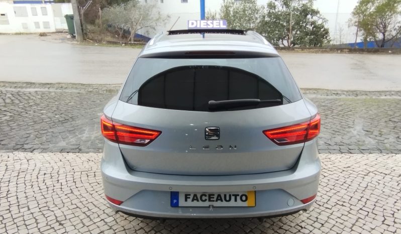 Seat Leon completo