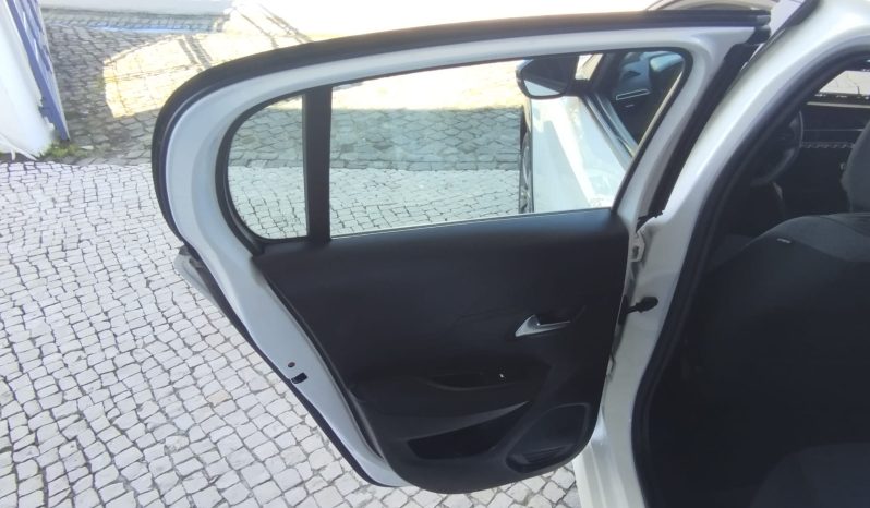 Peugeot e-208 completo