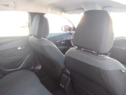 Peugeot e-208 completo