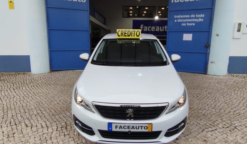 Peugeot 308 completo