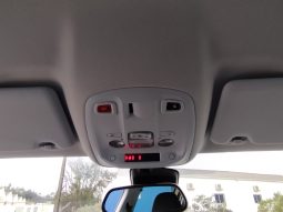 Peugeot 308 completo