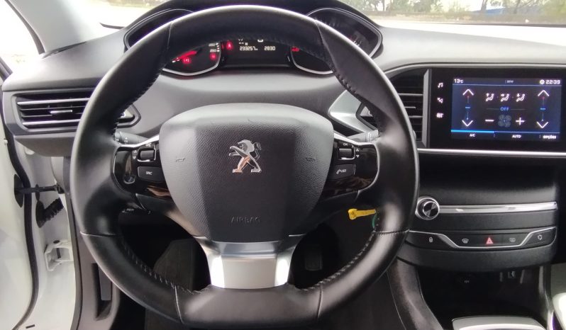 Peugeot 308 completo