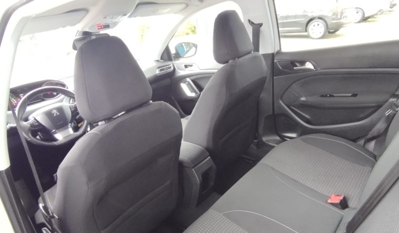 Peugeot 308 completo