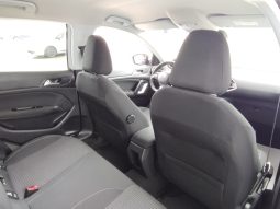 Peugeot 308 completo