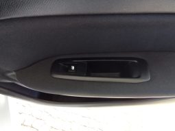 Peugeot 308 completo