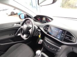 Peugeot 308 completo