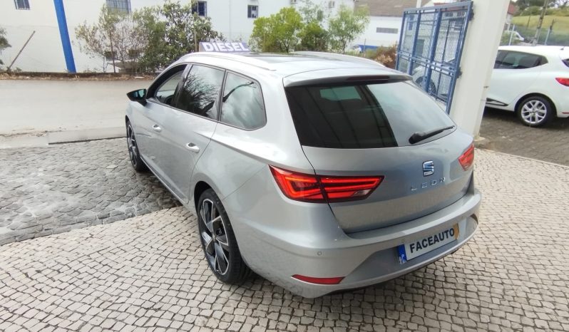 Seat Leon completo