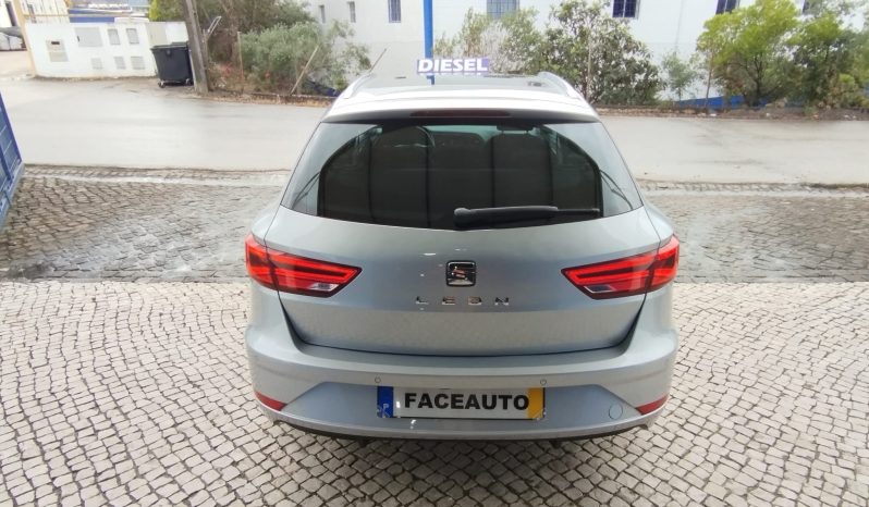 Seat Leon completo