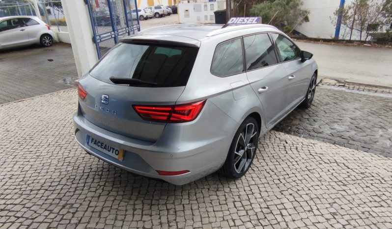 Seat Leon completo