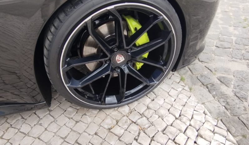 Porsche Panamera completo