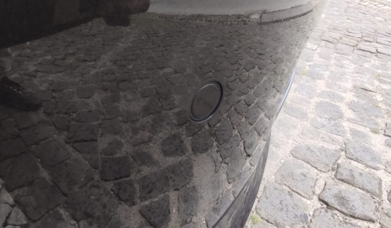 Porsche Panamera completo