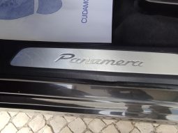 Porsche Panamera completo