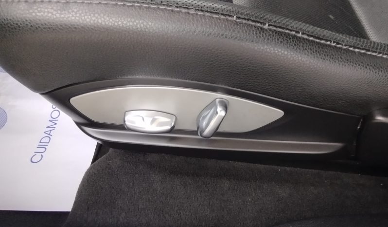 Porsche Panamera completo