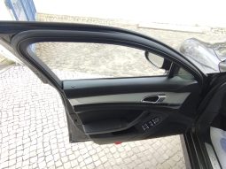 Porsche Panamera completo