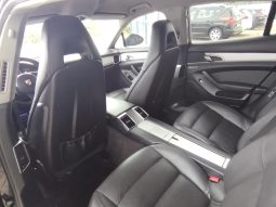 Porsche Panamera completo